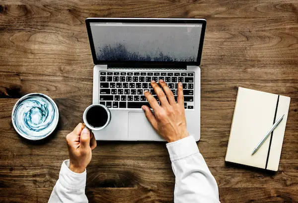 création de site par une agence web sur mesure